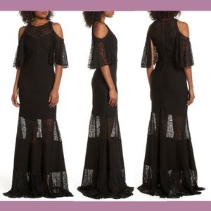 NEW‎ $548 Tadashi Shoji [ PLUS 1X ] Esme Cold Shoulder Lace Gown in Black